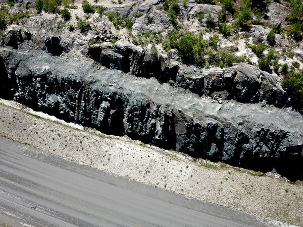 Route Osisko · formation rocheuse